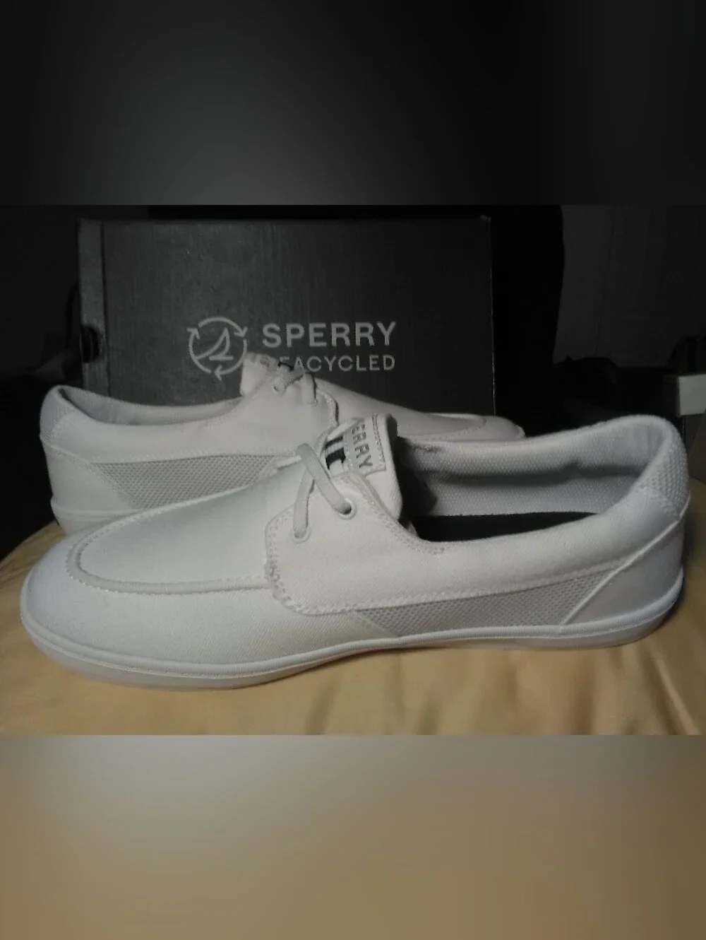 NIB Sperry Men’s White Canvas Boat Shoes SZ. 11.5W MEMORY FOAM